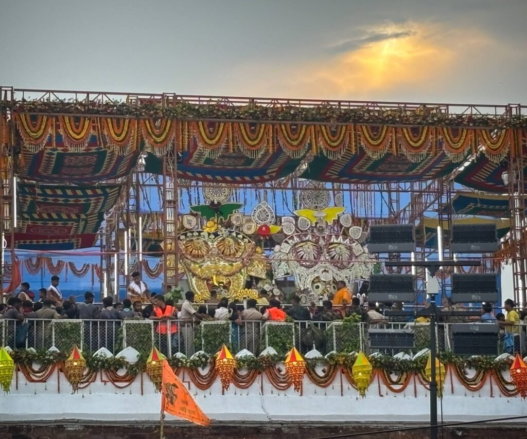 Puri Rath Yatra 2026: Complete Dates, Schedule, Rituals & Travel Guide 3 Lord jaganath during snan yatra