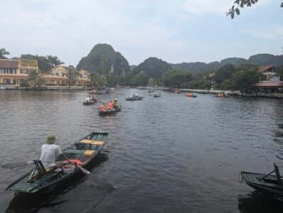 Unexpected Turns in Vietnam: My Hanoi City Tour & Ninh Binh Storm Experience 10